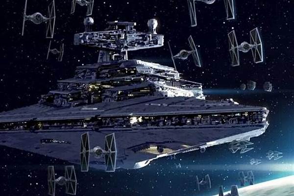 星舰帝国装备大全_星舰可以装多少星链